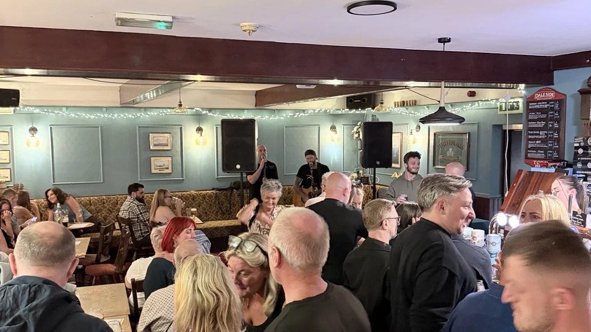 A busy evening at The OC during live music